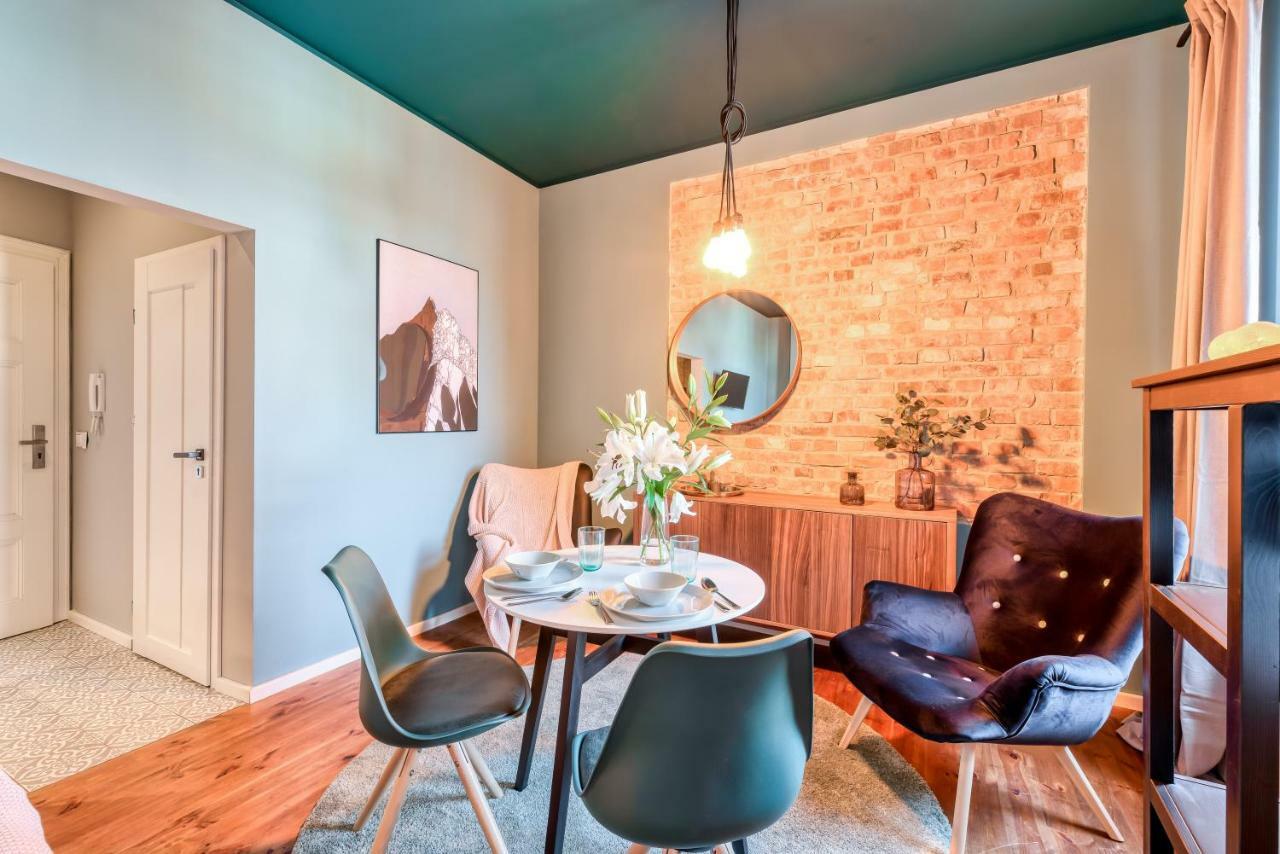 Gloomy Sunday Apartment Poznan Luaran gambar